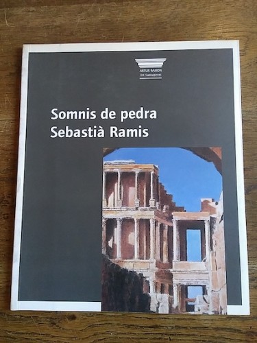 Portada del libro de SOMNIS DE PEDRA. SEBASTIÀ RAMIS. PINTURES