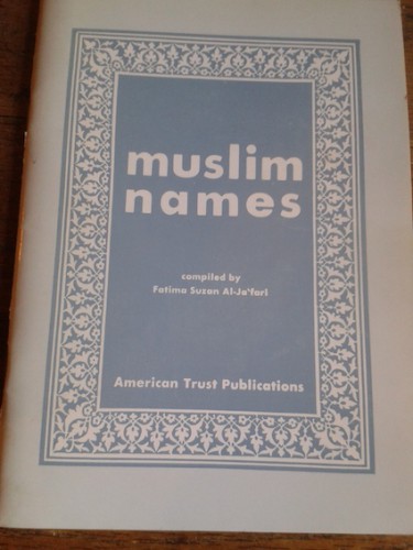 Portada del libro de MUSLIM NAMES