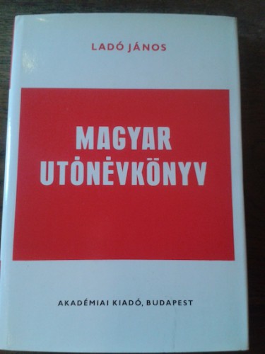 Portada del libro de MAGYAR UTONEVKONYV