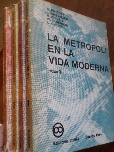 Portada del libro de LA METRÓPOLI EN LA VIDA MODERNA (4 tomos)