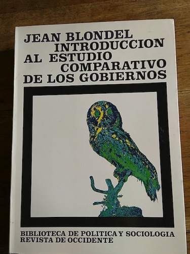 Portada del libro de INTRODUCCIÓN AL ESTUDIO COMPARATIVO DE LOS GOBIERNOS