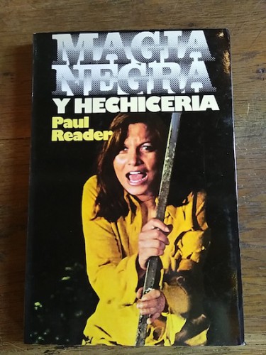 Portada del libro de MAGIA NEGRA Y HECHICERÍA