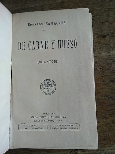 Portada del libro de DE CARNE Y HUESO (Cuentos)