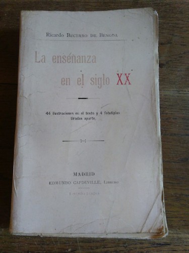 Portada del libro de LA ENSEÑANZA EN EL SIGLO XX