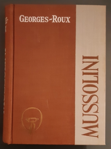 Portada del libro de MUSSOLINI