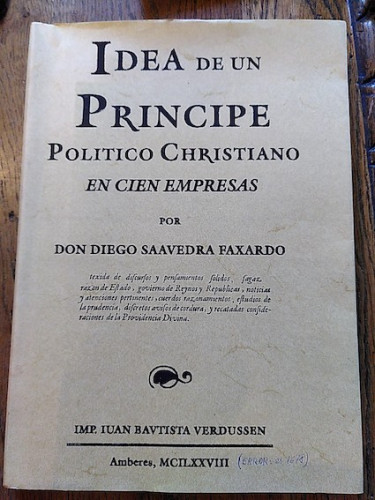 Portada del libro de Idea de un principe politico christiano, representada en cien empresas. 