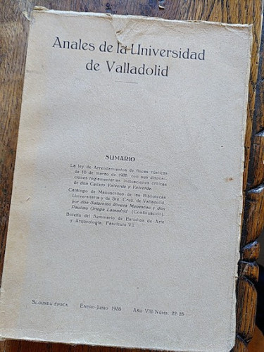 Portada del libro de ANALES DE LA UNIVERSIDAD DE VALLADOLID. Enero-Junio 1935. Año VIII- Núms. 22-23