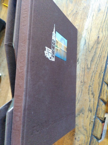 Portada del libro de FONM FERIA OFICIAL Y NACIONAL DE MUESTRAS 1941/1990 ZARAGOZA.
