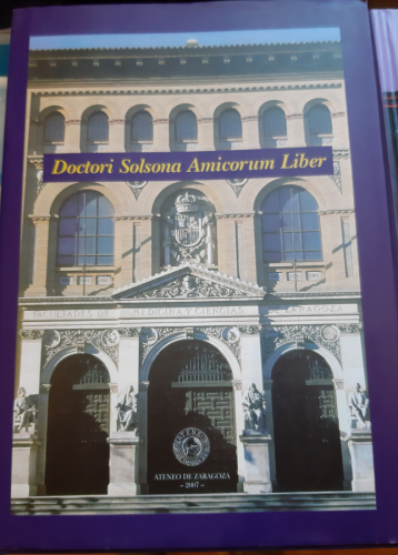 Portada del libro de DOCTORI SOLSONA AMICORUM LIBER