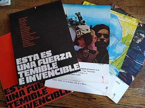 Portada del libro de ESTA ES UNA FUERZA TEMIBLE E INVENCIBLE (Portafolio editado en saludo al XX aniversario de la victoria...