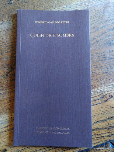 Portada del libro de Quien dice sombra .