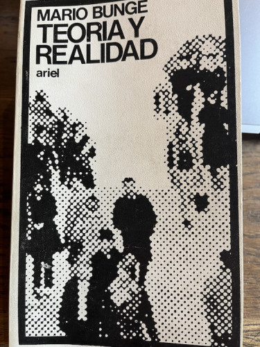 Portada del libro de TEORÍA Y REALIDAD