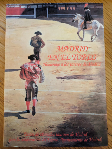 Portada del libro de Madrid en el toreo