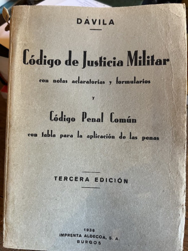 Portada del libro CÓDIGO DE JUSTICIA MILITAR
