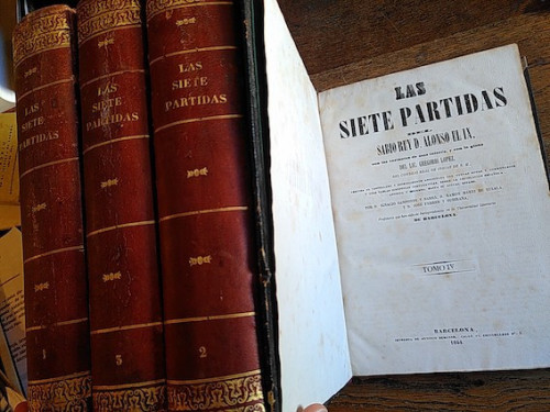 Portada del libro de LAS SIETE PARTIDAS DEL SABIO REY DON ALFONO IX (4 tomos)