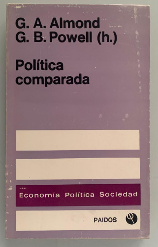 Portada del libro de POLÍTICA COMPARADA: Una concepción evolutiva