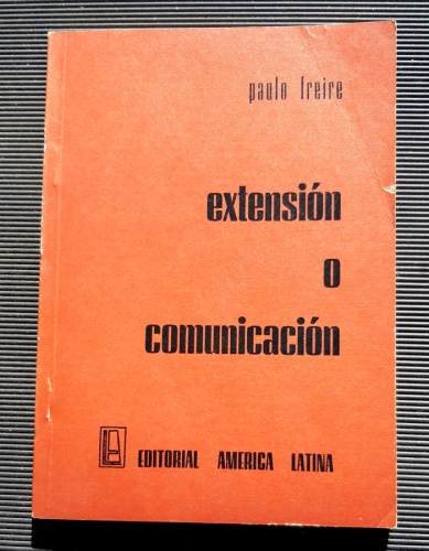 Portada del libro de EXTENSIÓN O COMUNICACIÓN 