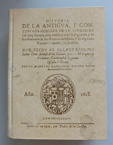 Portada del libro de HISTORIA DE LA ANTIGUA Y CONTINUADA NOBLEZA DE LA CIUDAD DE JAÉN