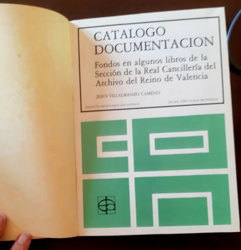 Portada del libro de CATÁLOGO DE DOCUMENTOS REFERENTES A ALICANTE Y PROVINCIA CONTENIDOS EN ALGUNOS LIBROS DE LA SECCIÓN...