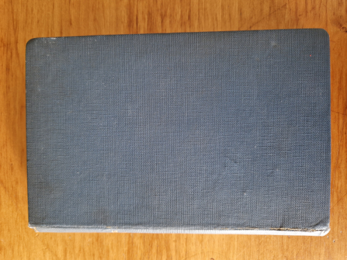 Portada del libro de El hombre de toga. Cuatro ensayos.