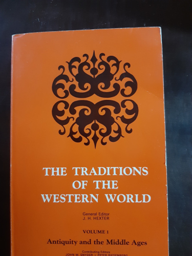 Portada del libro de The traditions of the western world. volume 1