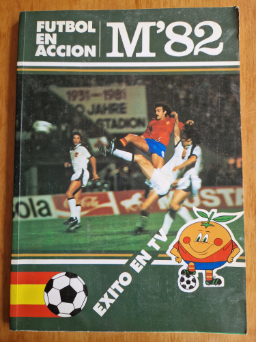 Portada del libro de Fútbol en acción M'82