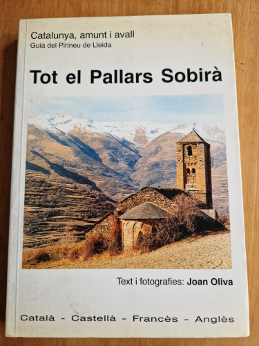 Portada del libro de Tot el Pallars Sobirà. Catalunya, amunt i avall. Guia del Pirineu de lleida.