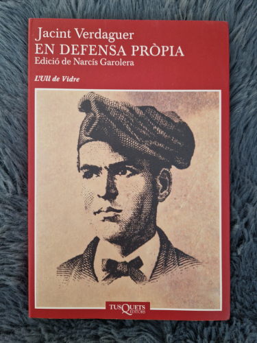 Portada del libro de En defensa pròpia