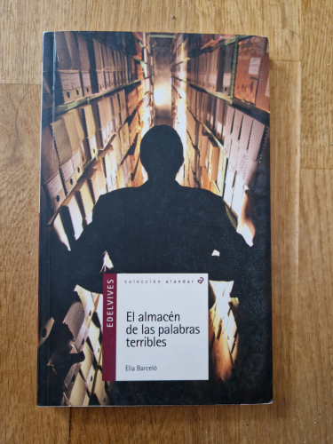Portada del libro de El almacén de las palabras terribles