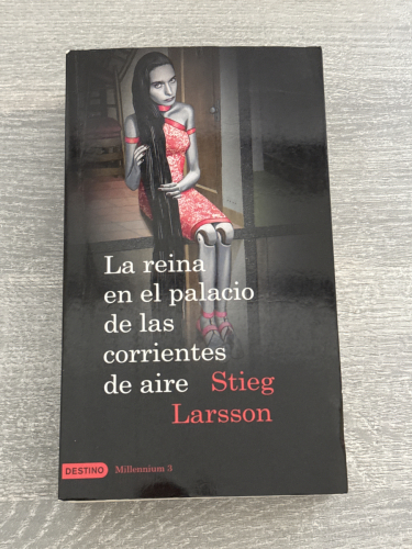 Portada del libro de La reina en el palacio de las corrientes de aire (Serie Millennium 3)
