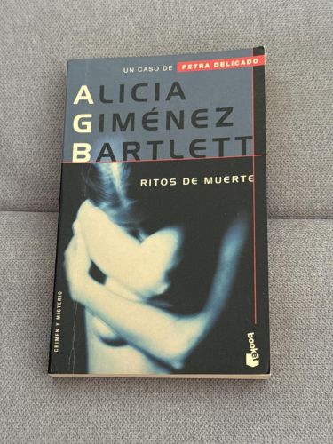 Portada del libro de Ritos de muerte