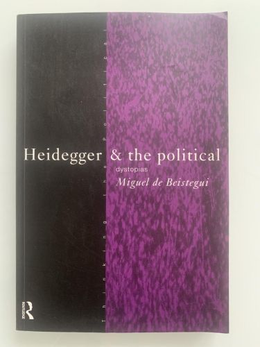 Portada del libro de HEIDEGGER & THE POLITICAL