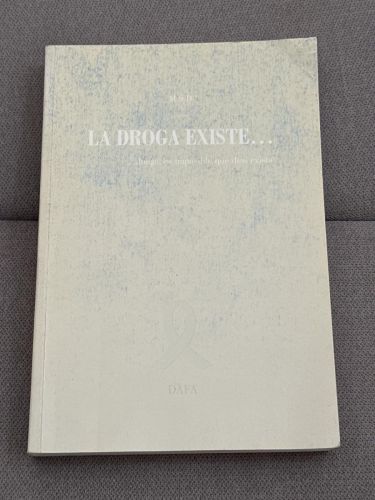 Portada del libro de La droga existe