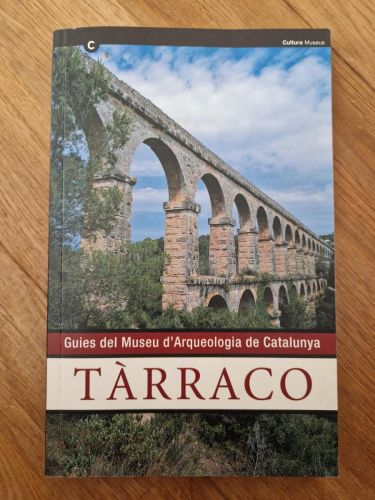 Portada del libro de Guies del Museu d'Arqueologia de Catalunya - Tàrraco