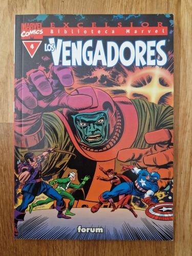 Portada del libro de Biblioteca Marvel. Los vengadores 04