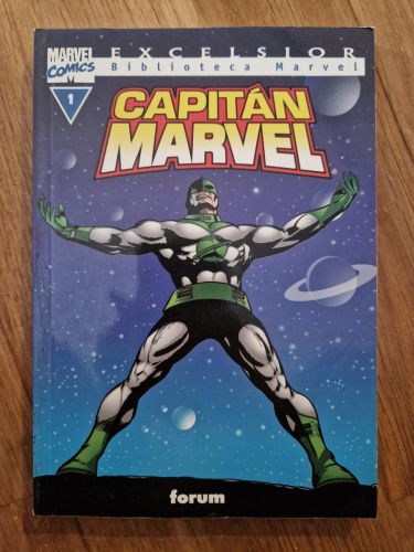 Portada del libro de Biblioteca Marvel. Capitán Marvel 01