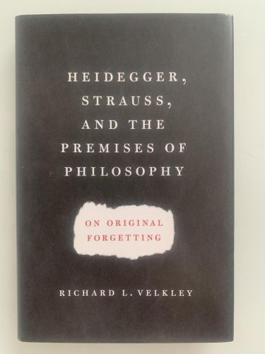 Portada del libro de HEIDEGGER, STRAUSS AND THE PREMISES OF PHILOSOPHY