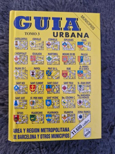 Portada del libro de Guía urbana (Tomo 3). Área y región metropolitana de Barcelona y otros municipios.
