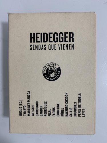 Portada del libro de HEIDEGGER. SENDAS QUE VIENEN (2 libros en estuche)