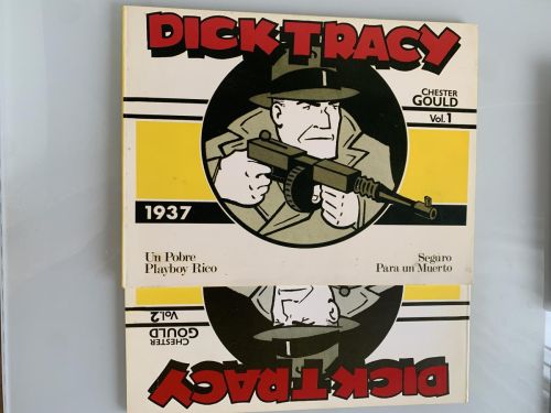 Portada del libro de DICK TRACY: *UN POBRE PLAYBOY RICO *SEGURO PARA UN MUERTO (2 tomos)