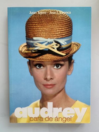 AUDREY, CARA DE ÁNGEL