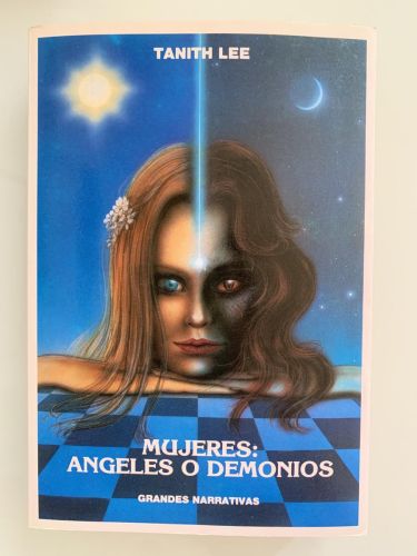 MUJERES: ÁNGELES O DEMONIOS
