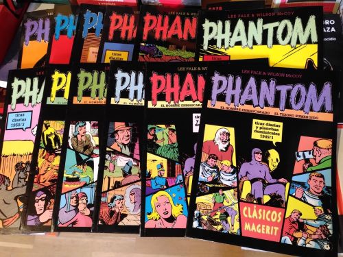 Portada del libro de PHANTOM. Tiras diarias (12 ejemplares). 1949/1 - 1949/2 - 1949/3 - 1950/1 - 1950/2 - 1950/3 - 1950/51...
