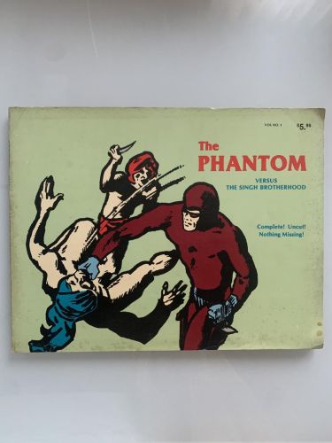 Portada del libro de THE PHANTOM VERSUS THE SINGH BROTHERHOOD