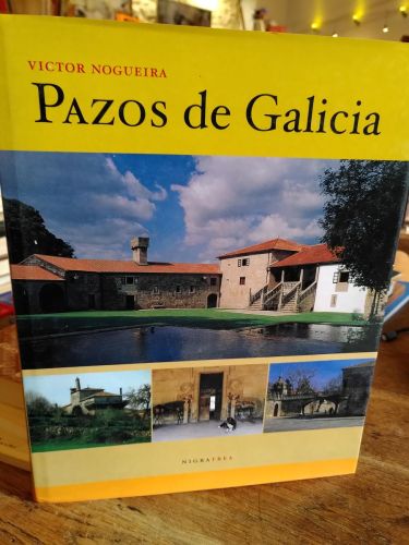 Portada del libro de PAZOS DE GALICIA