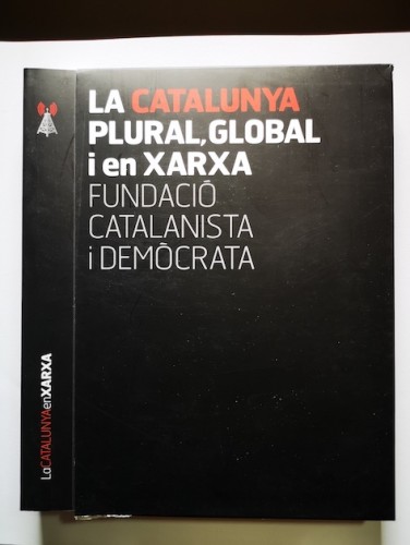 Portada del libro de LA CATALUNYA PLURAL, GLOBAL I EN XARXA. 3 volums i estoig